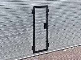 cortina metálica puerta de escape